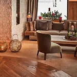 Hotel Auriga 4*