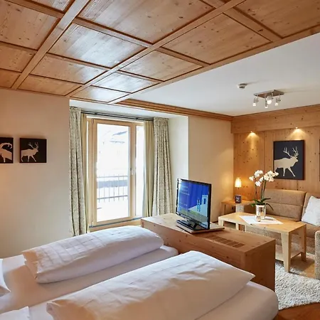 Hotel Auriga 4*