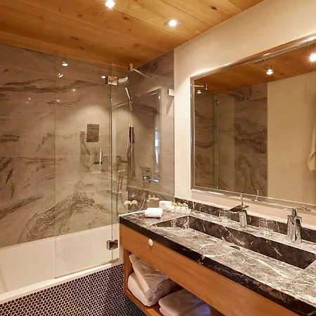 Hotel Auriga 4*